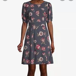 NWT Loft Outlet Floral Puff Sleeve Flare Dress